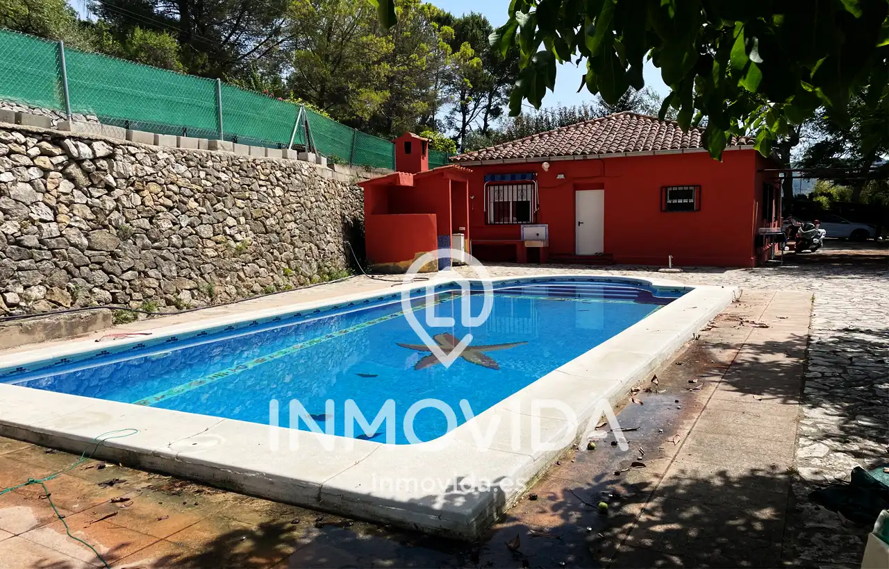 Piscina de Casa o xalet en venda en Xàtiva amb Aire condicionat, Jardí privat i Terrassa
