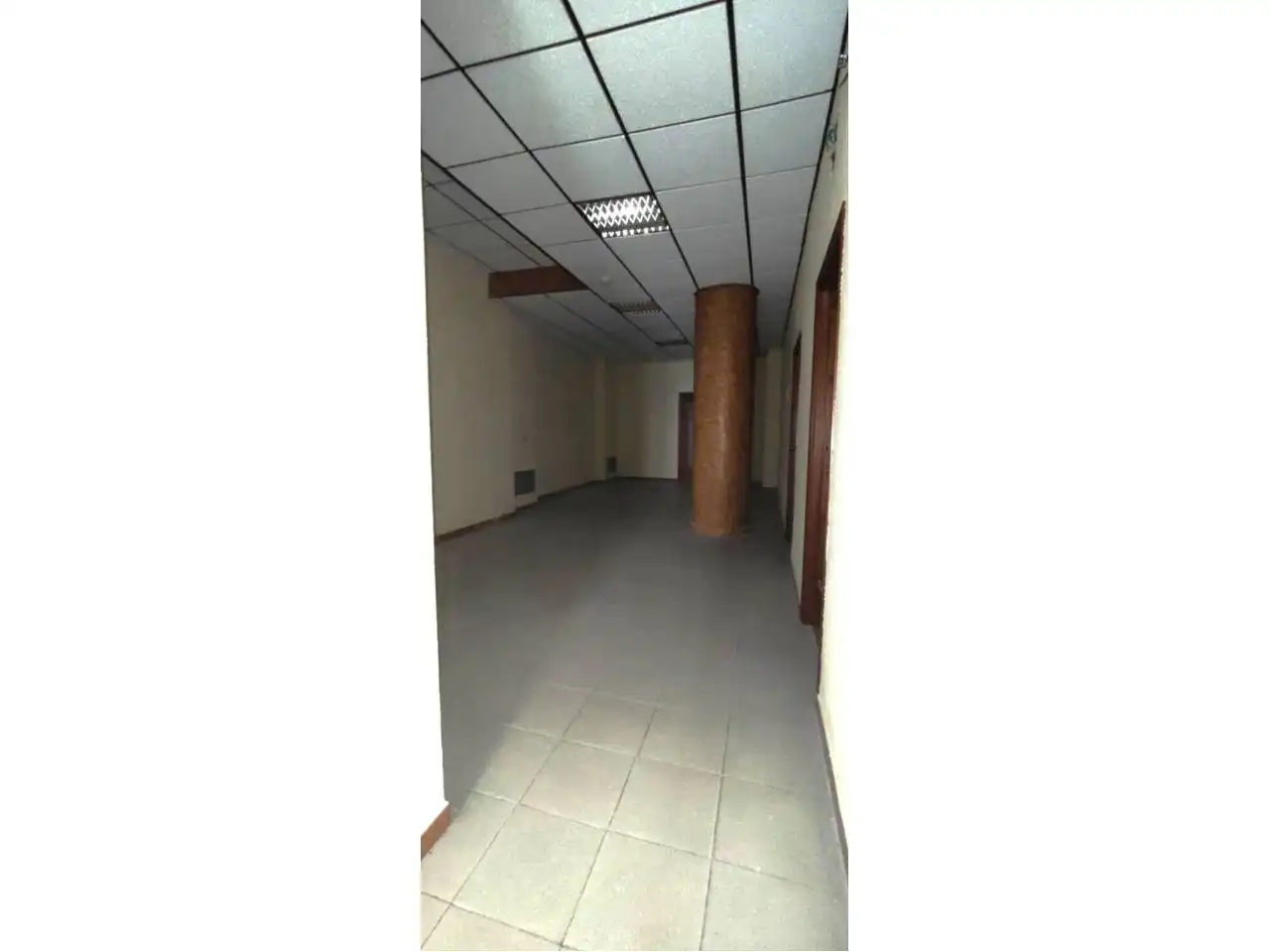 Local comercial en venda a Úbeda, imagen 13