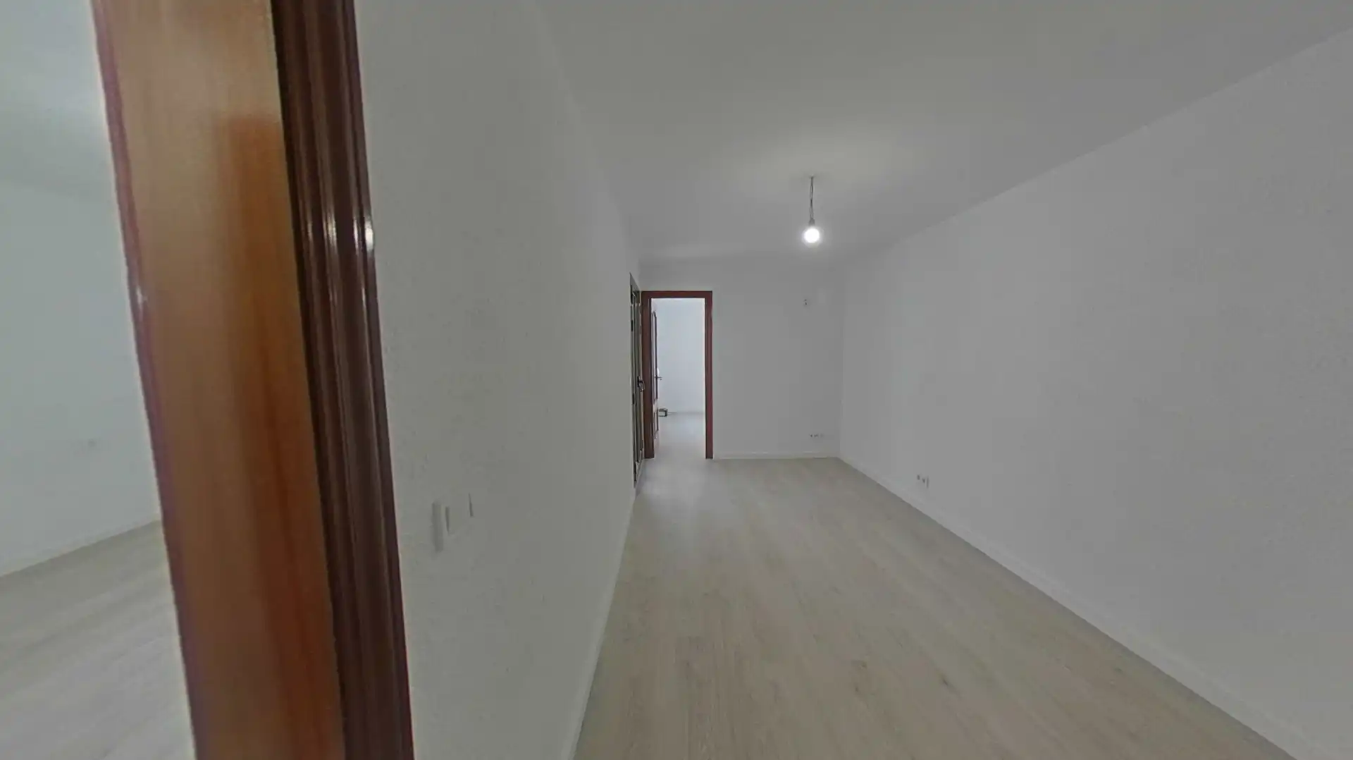 Piso en venta en Badalona con Parquet y Horno