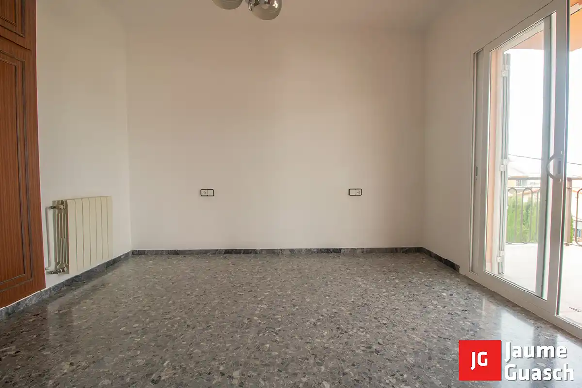Flat for sale in Torredembarra  with Air Conditioner, Heating and Private garden