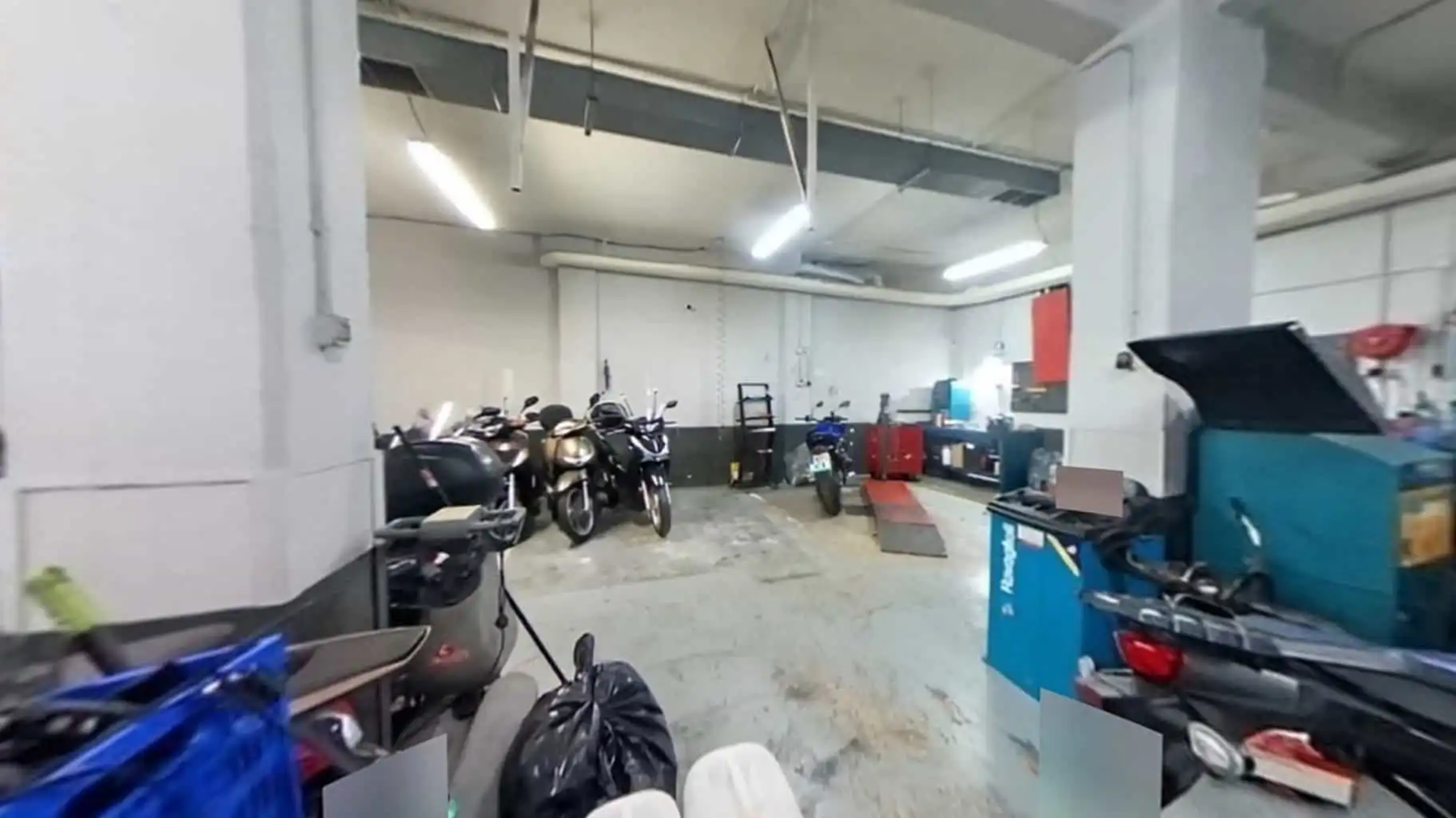 Business premises to rent in Avenida del General Perón 3, imagen 31