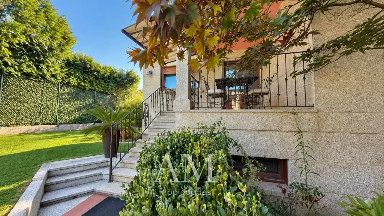 Chalet con terraza en venta en Cruceiro, imagen 11
