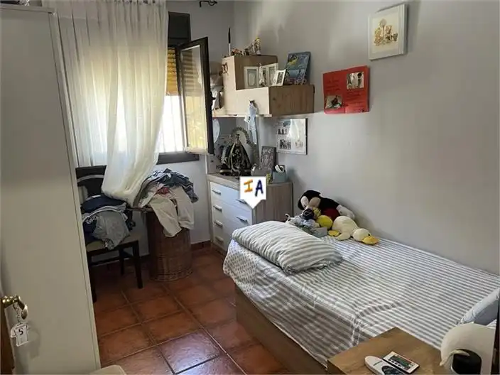 Habitación de Casa adosada en venta en Zuheros con Aire acondicionado y Internet