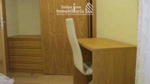 Photo 2 of Flat to rent in Vidal, Salamanca Capital