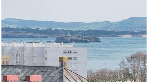 Foto 4 de Piso en venta en Avenida Cantabria, La Pereda, Santander