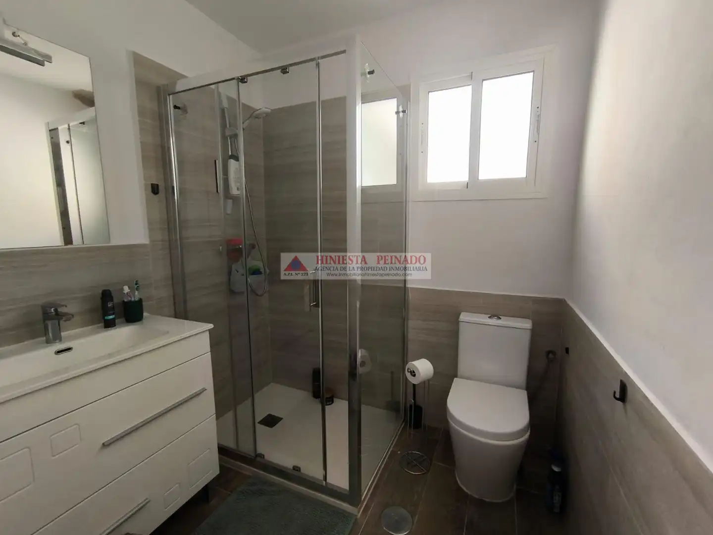 Bathroom of Flat for sale in El Puerto de Santa María  with Air Conditioner