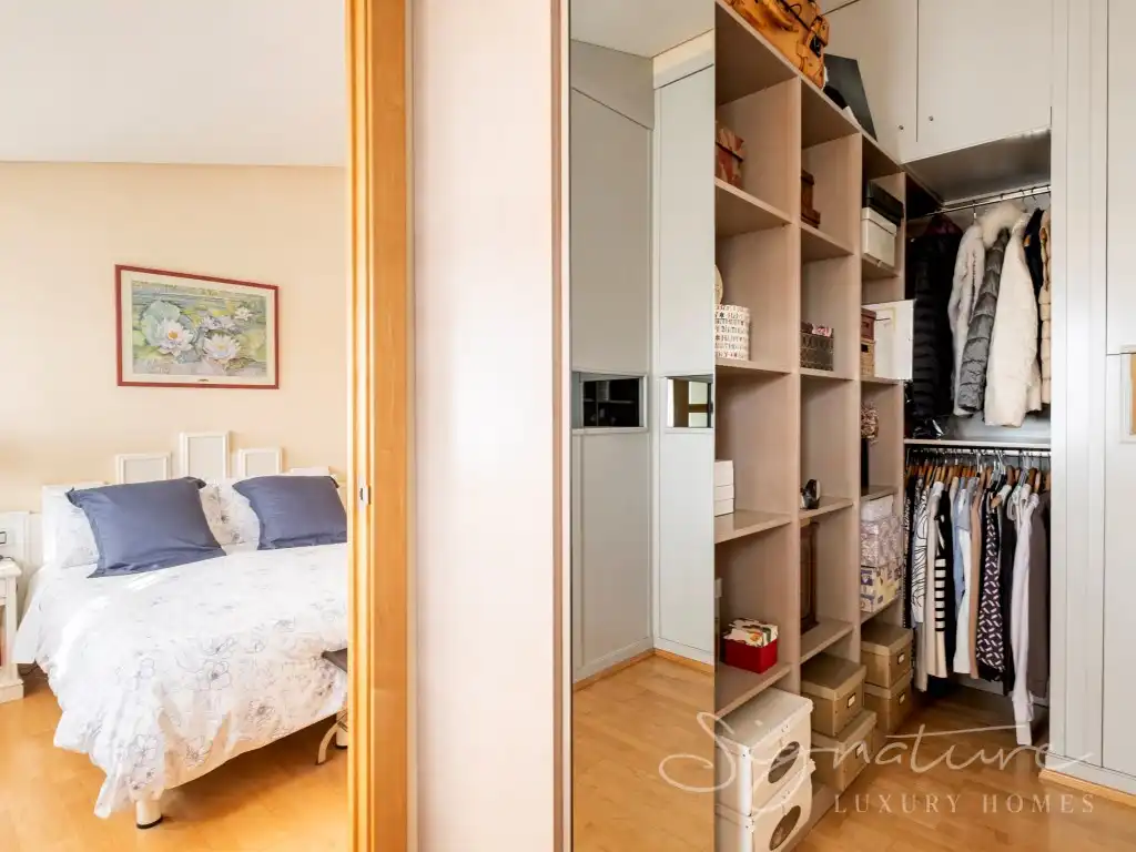 Bedroom of Detached homes for sale in Sant Cugat del Vallès  with Air Conditioner, Private garden and Terrace