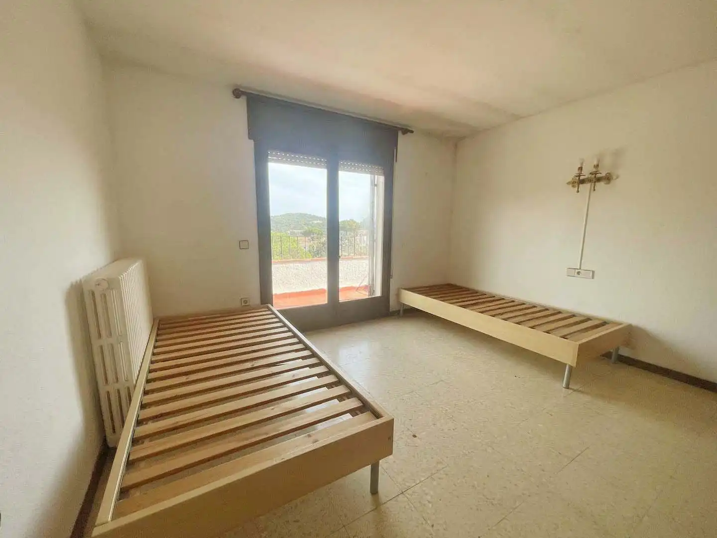 Schlafzimmer von Einfamilien-Reihenhaus zum Verkauf in Lloret de Mar mit Terrasse