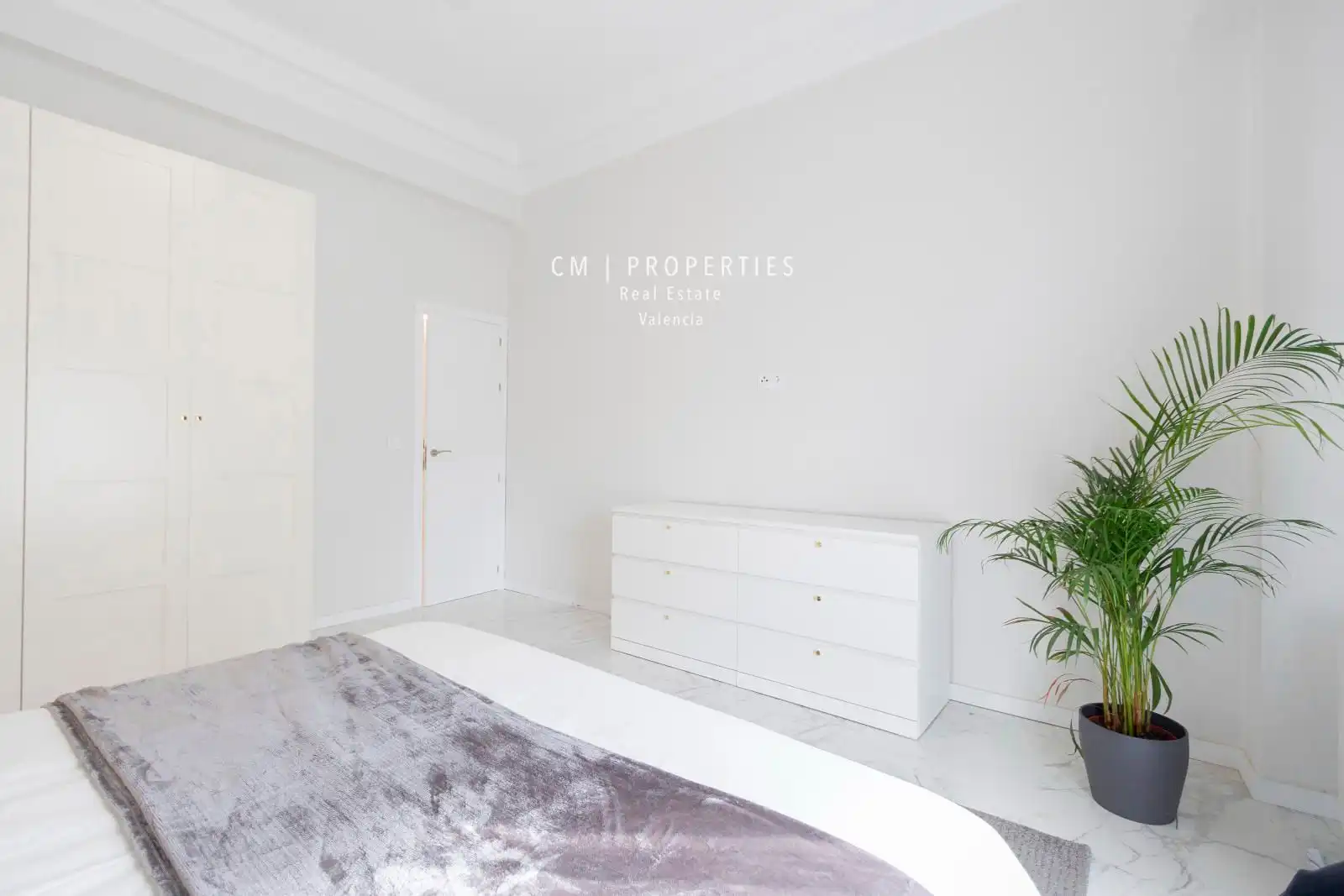 Flat for rent in Albacete, Arrancapins