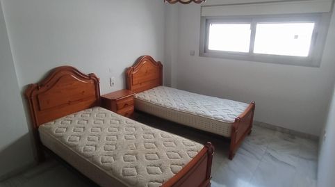 Foto 4 de Piso de alquiler en Huerta de la Reina - Trassierra, Córdoba Capital