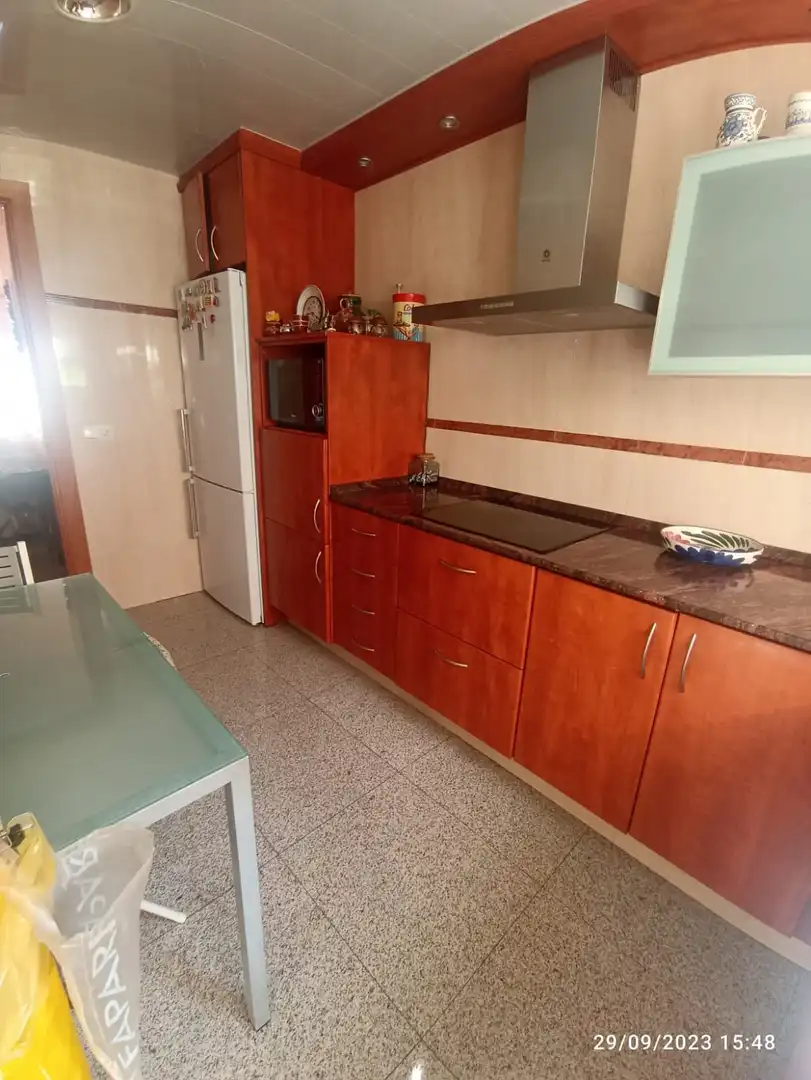 Kitchen of Houses for sale in Berga  with Private garden, Parquet flooring and Balcony