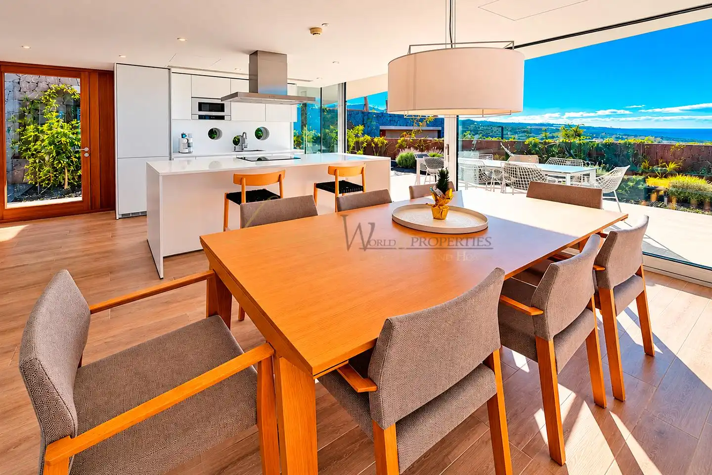 Dining room of Houses for sale in Abama