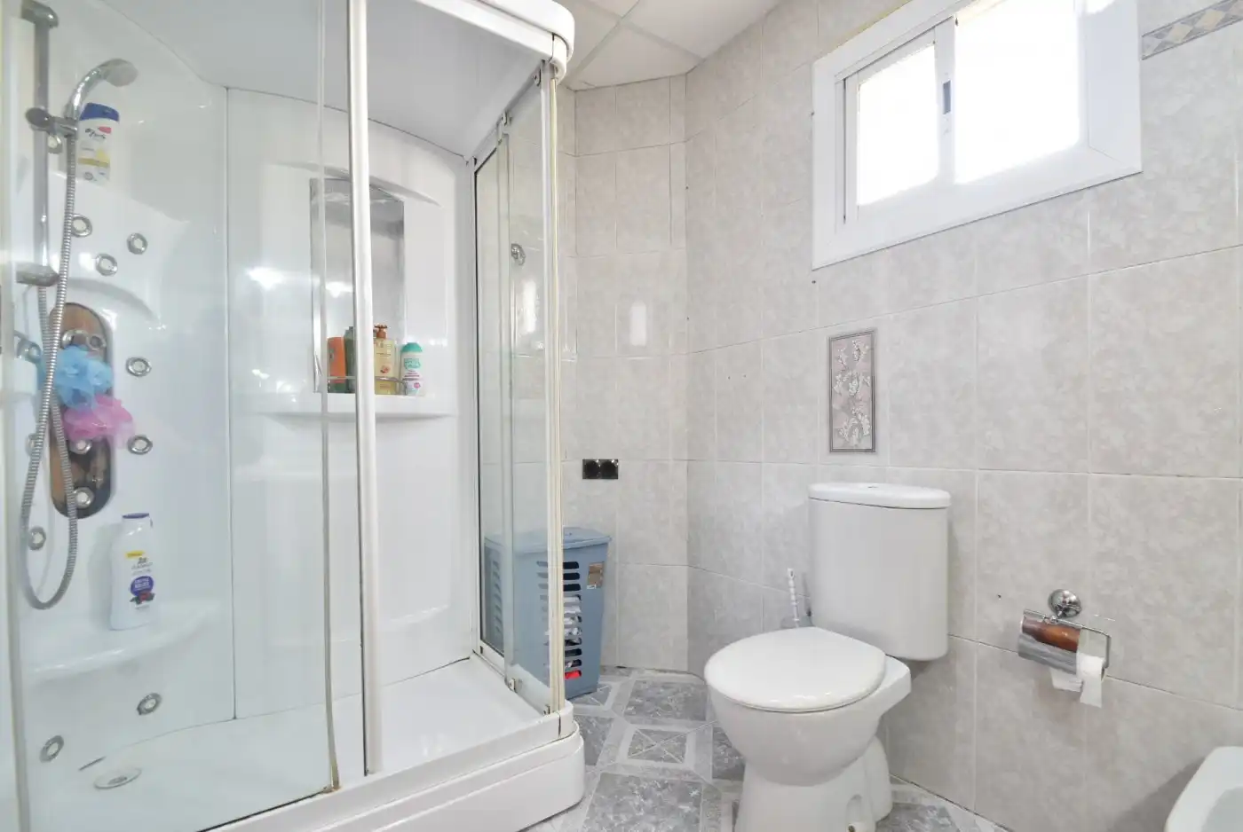 Bathroom of Country homes for sale in Vilanova i la Geltrú  with Terrace and Balcony