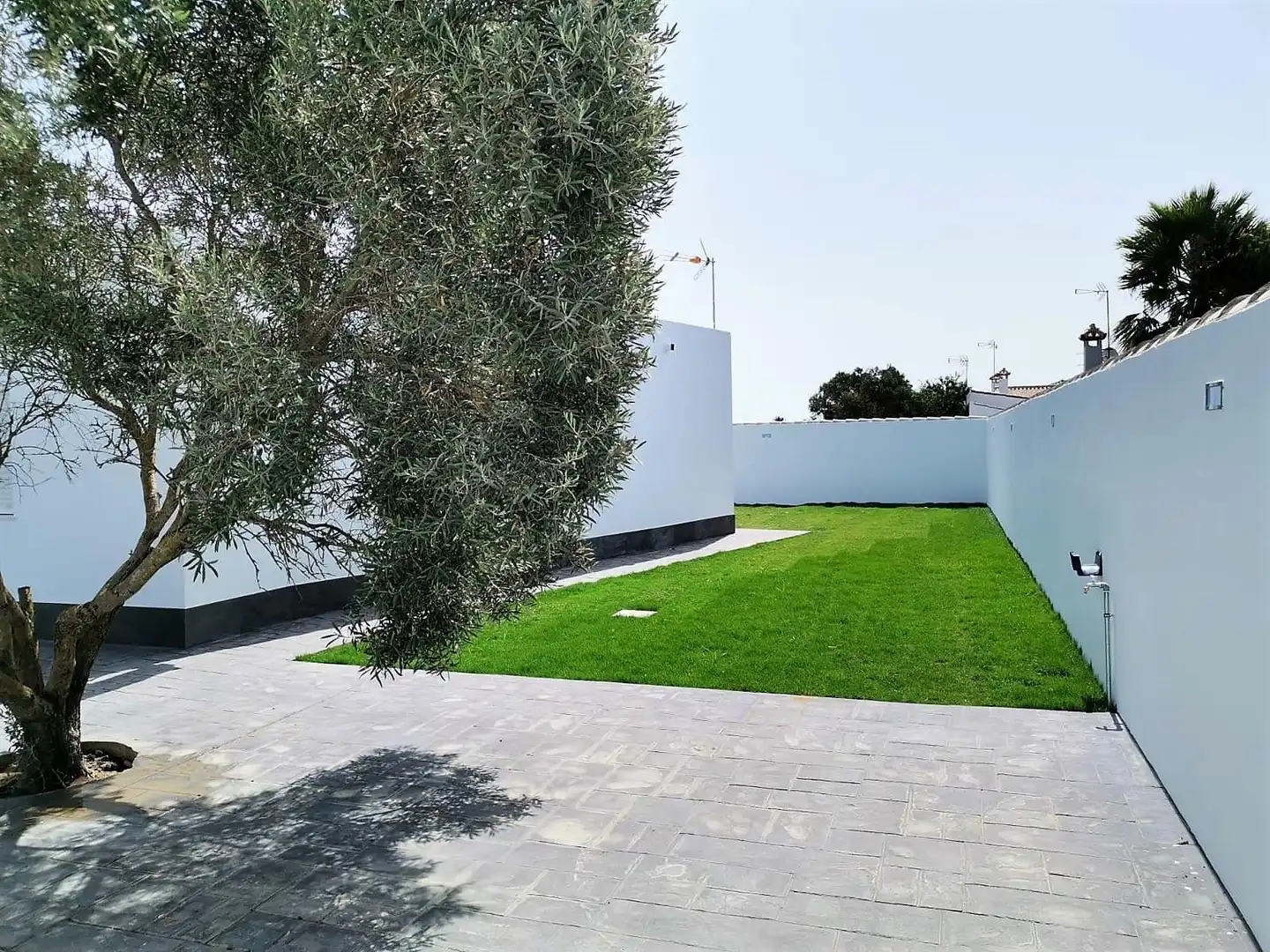 Casa a schiera con piscina in affitto a Núcleo urbano, imagen 2