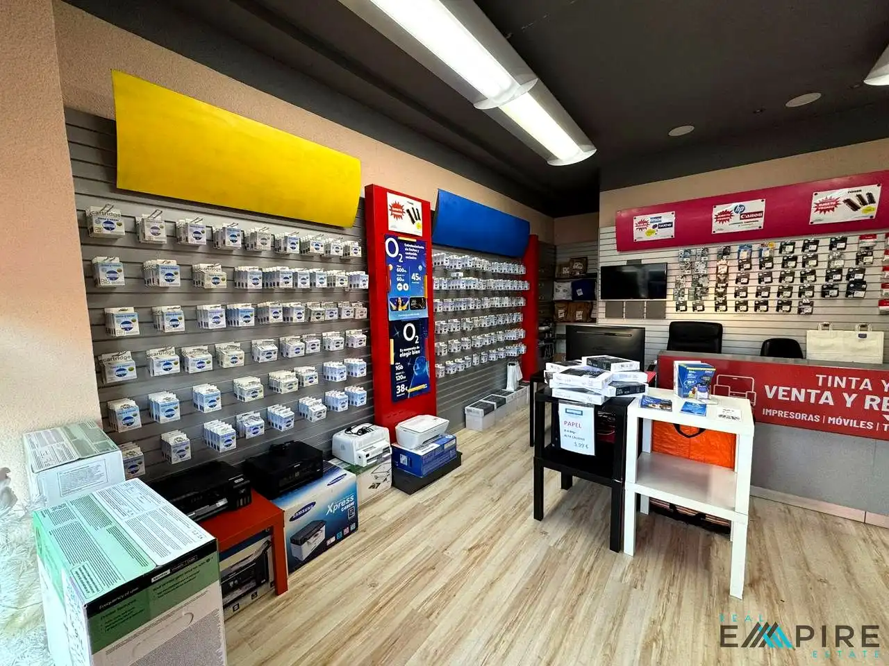 Local comercial en venda a Juan De La Cierva, imagen 2