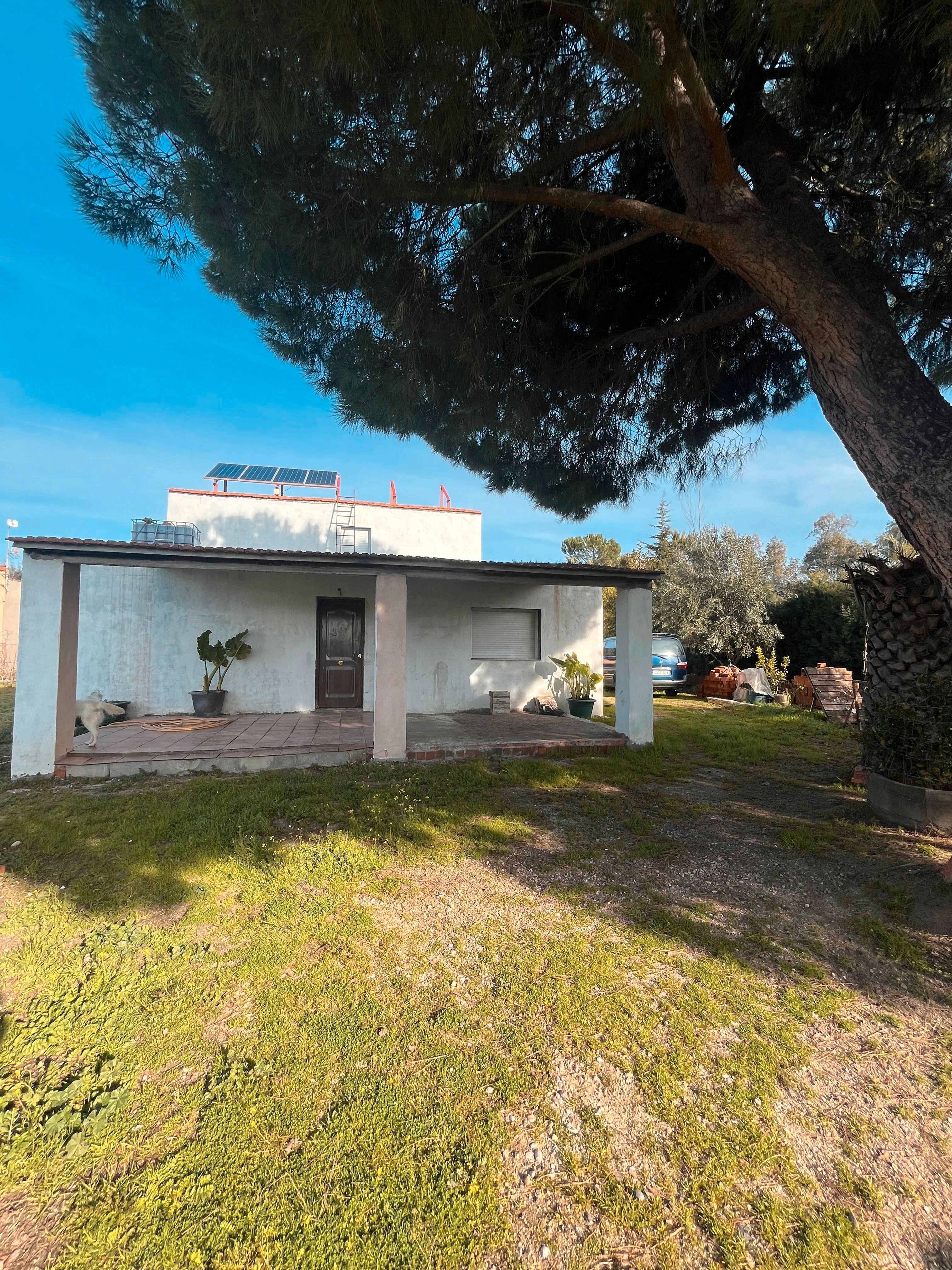 Außenansicht von Country house zum verkauf in Talavera de la Reina mit Privatgarten und Terrasse