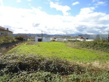 Terreny residencial en venda a Viella - Granda - Meres