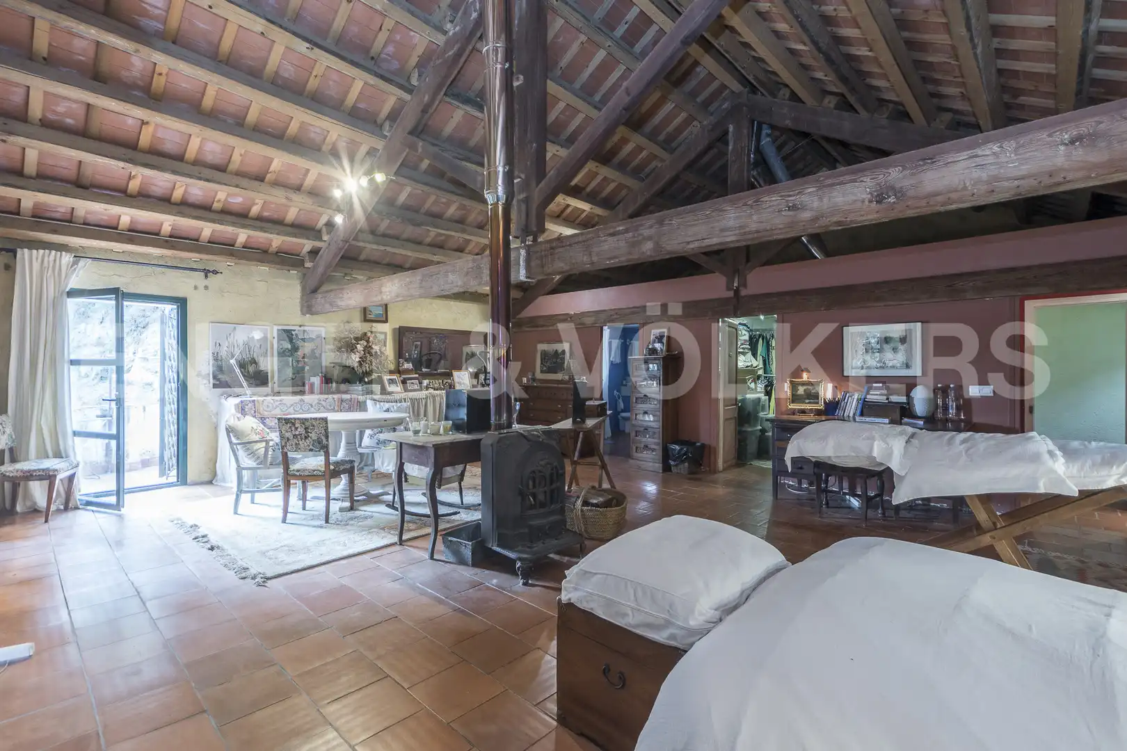 Sala de estar de Finca rústica en venta en Sant Cebrià de Vallalta con Calefacción, Jardín privado y Terraza