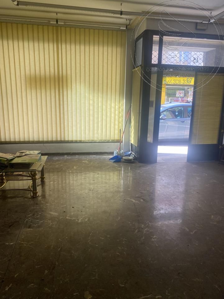 Planta baixa en venda en Linares amb Terrassa