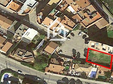 Rustikales Grundstück zum Verkauf in Pedraforca