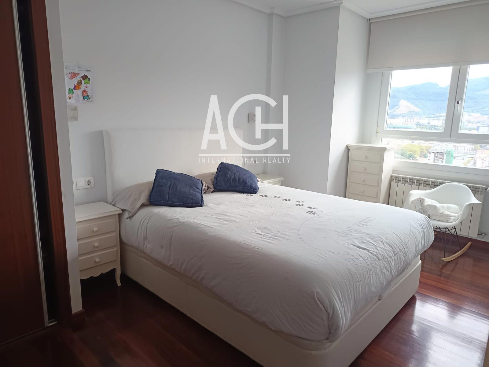 Bedroom of Flat to rent in Bilbao   with Heating, Terrace and Furnished