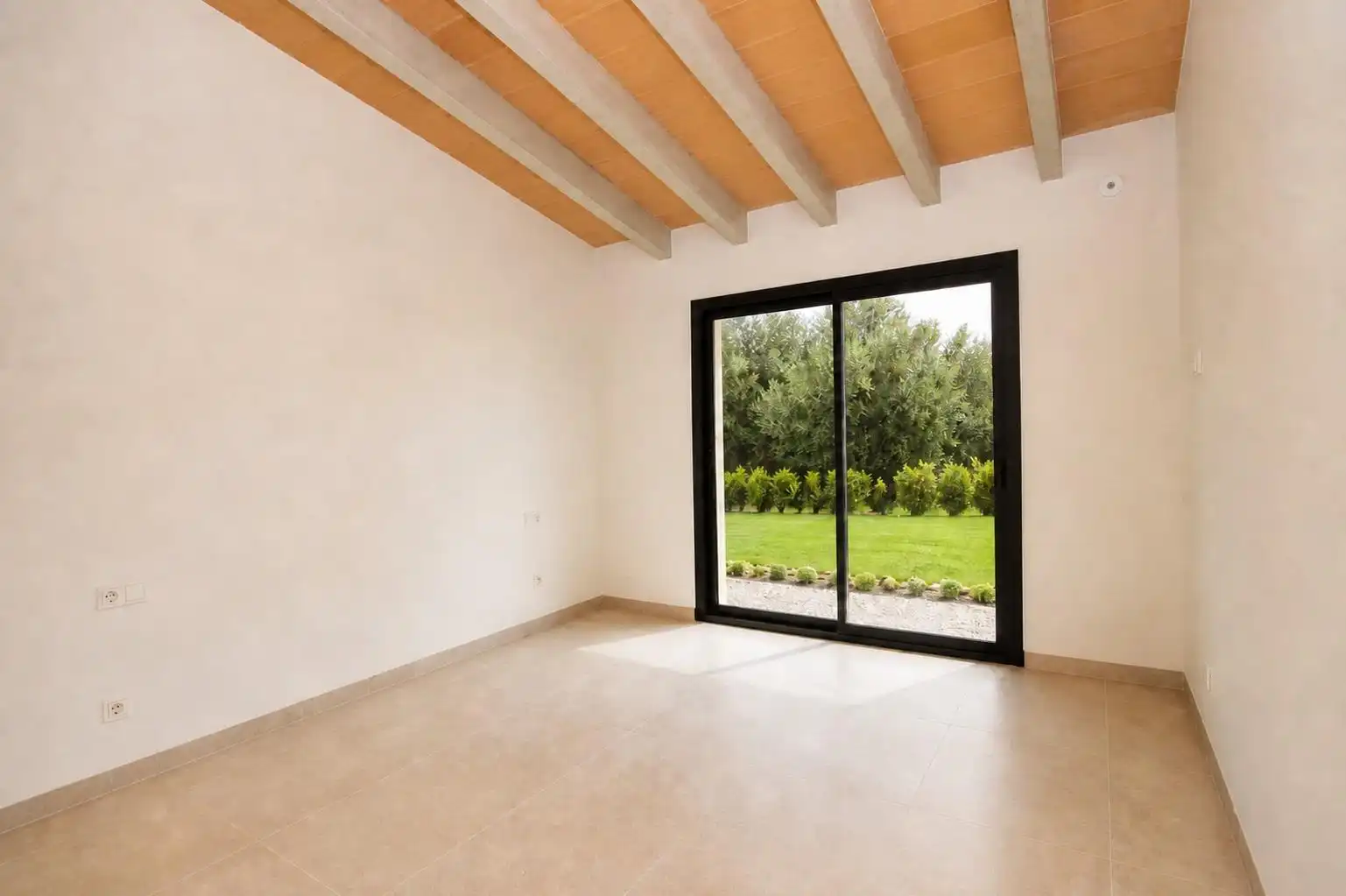 Finca rústica en venta en Muro con Aire acondicionado, Calefacción y Jardín privado