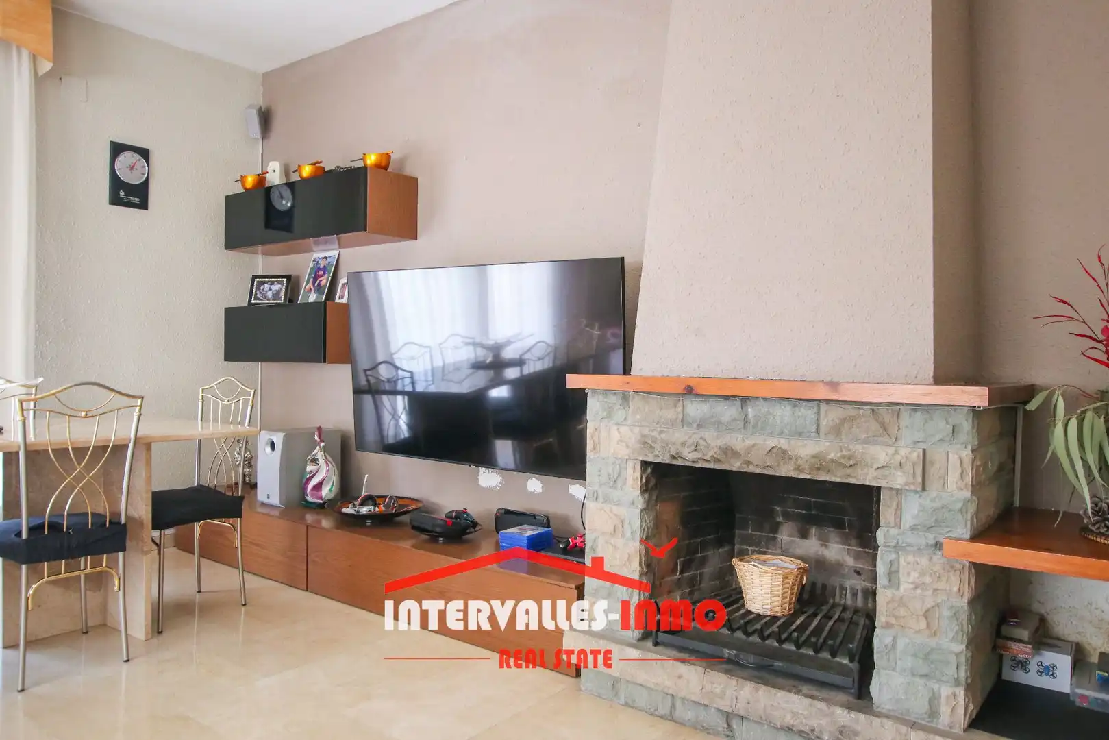 Living room of Houses for sale in Bigues i Riells del Fai  with Air Conditioner, Heating and Private garden