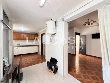 Penthouse zum Verkauf in Carrer de la Circumval.lació