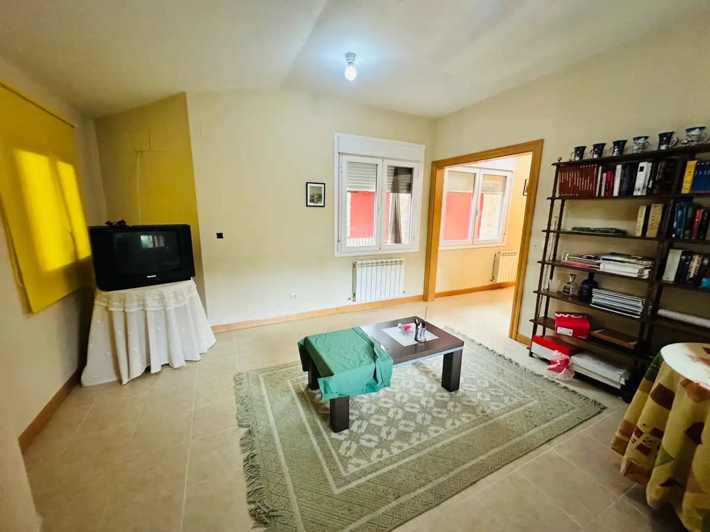 Sala de estar de Casa o chalet en venta en Tordesillas con Calefacción, Jardín privado y Amueblado