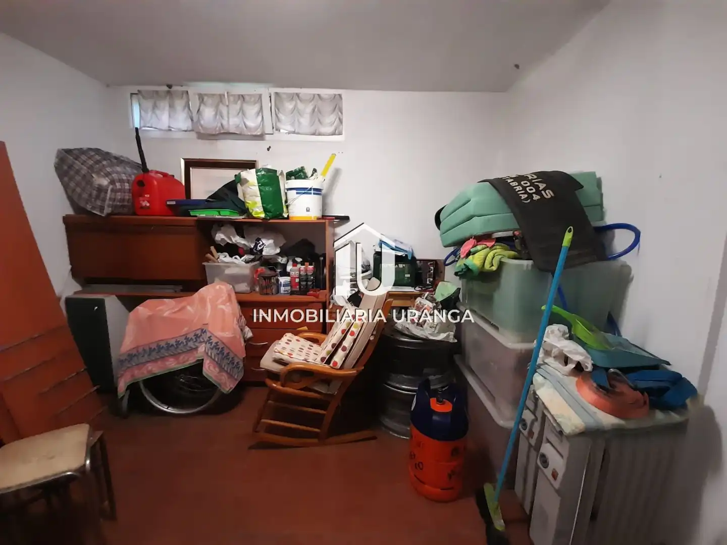 Piso en venta en Castro-Urdiales con Calefacción, Terraza y Trastero