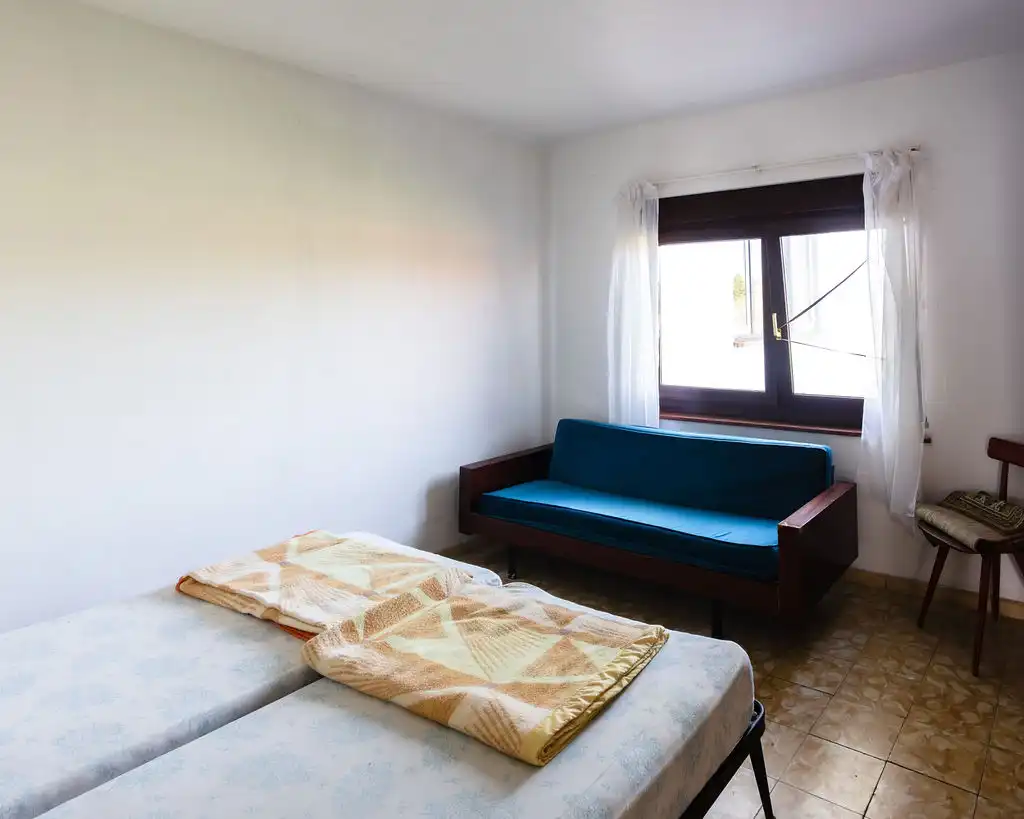 Dormitori de Casa o xalet en venda en Colunga amb Calefacció i Moblat