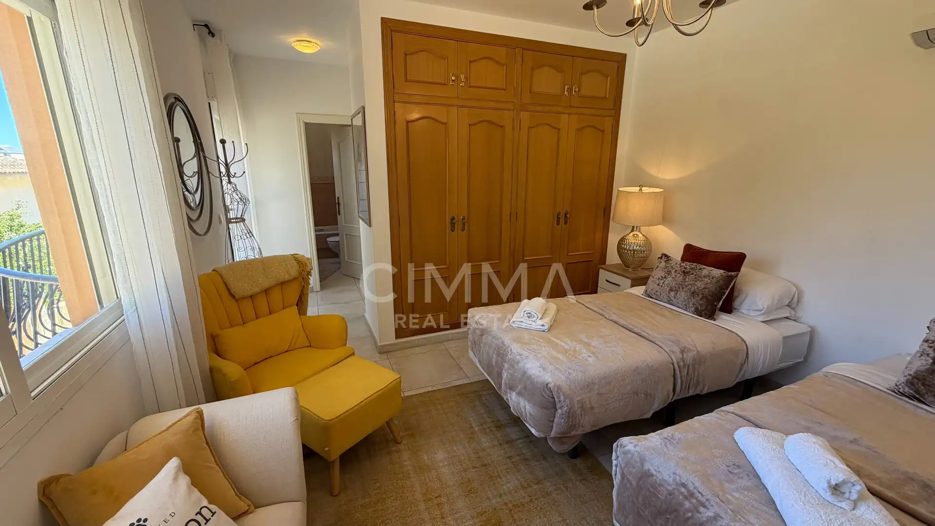 Bedroom of Detached homes for sale in L'Alfàs del Pi  with Air Conditioner, Heating and Terrace