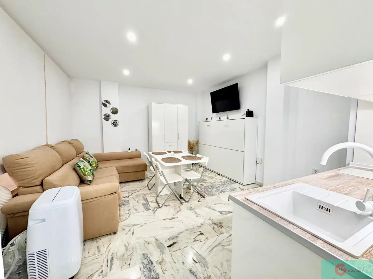 Study for sale in Centro