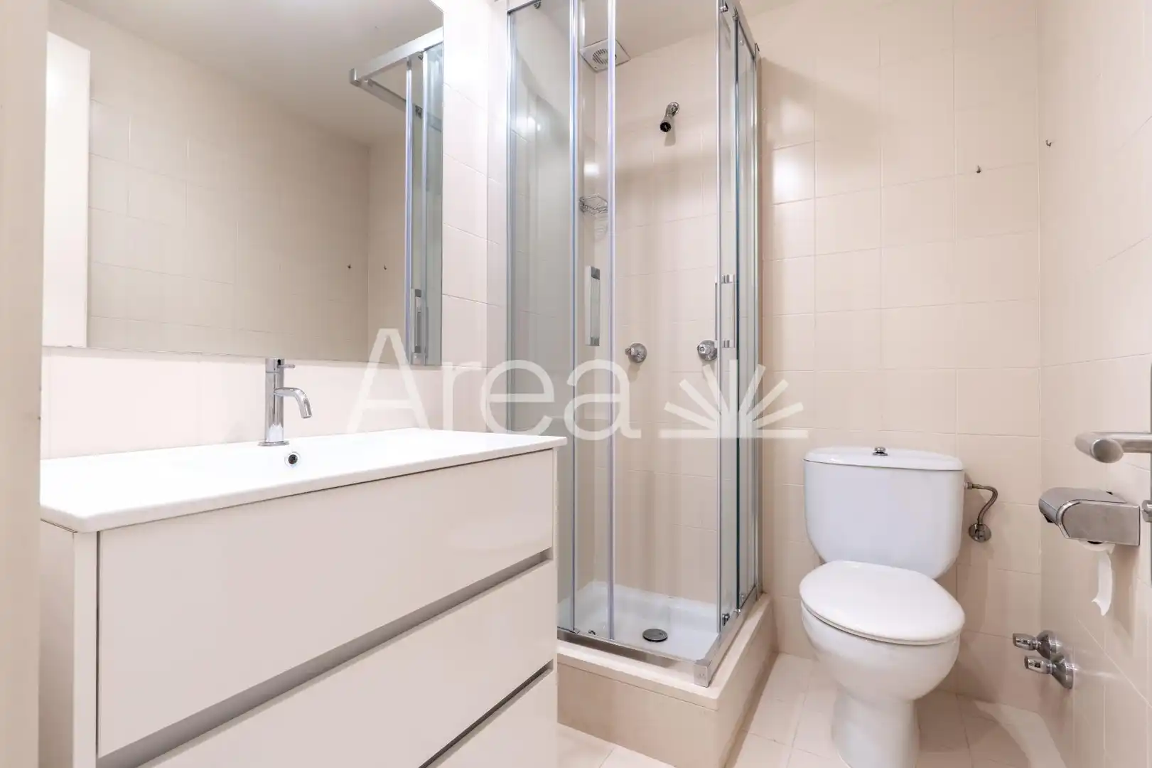 Bathroom of Houses for rent in Sant Andreu de Llavaneres  with Air Conditioner, Heating and Private garden