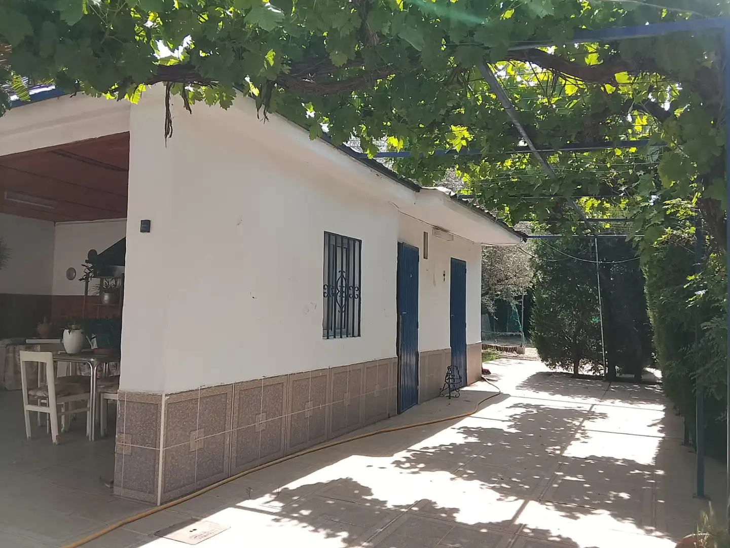 Exterior view of Houses for sale in Córdoba  with Air Conditioner, Private garden and Terrace