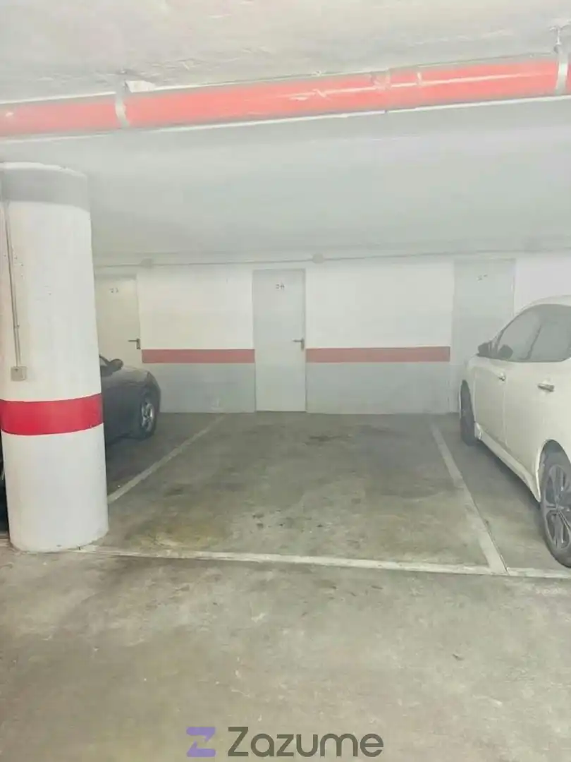 Parkplatz von Wohnungen zur Miete in Centro