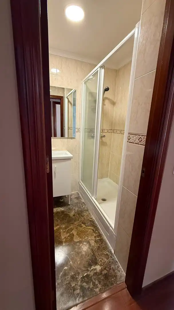 Bathroom of Flat for rent in Huelva