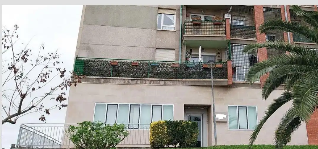 Local comercial en venta en Peñacastillo - Nueva Montaña