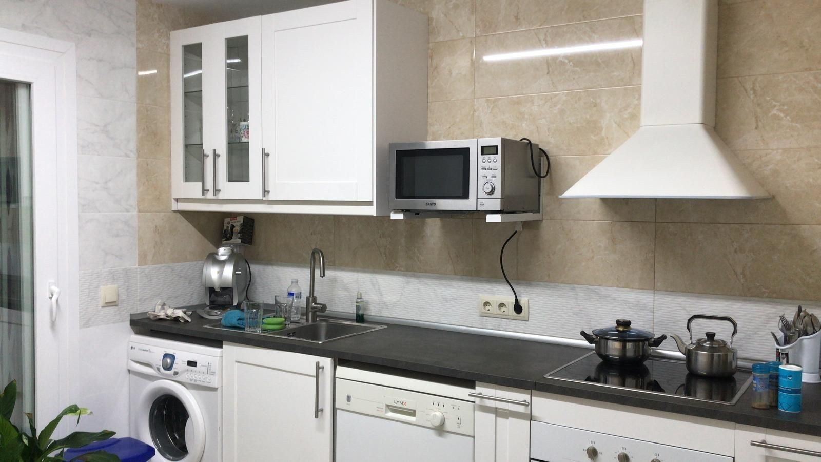 Kitchen of Flat to rent in Villanueva de la Cañada  with Heating, Private garden and Terrace