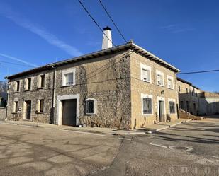 Exterior view of House or chalet for sale in Pedrosa de Río Úrbel