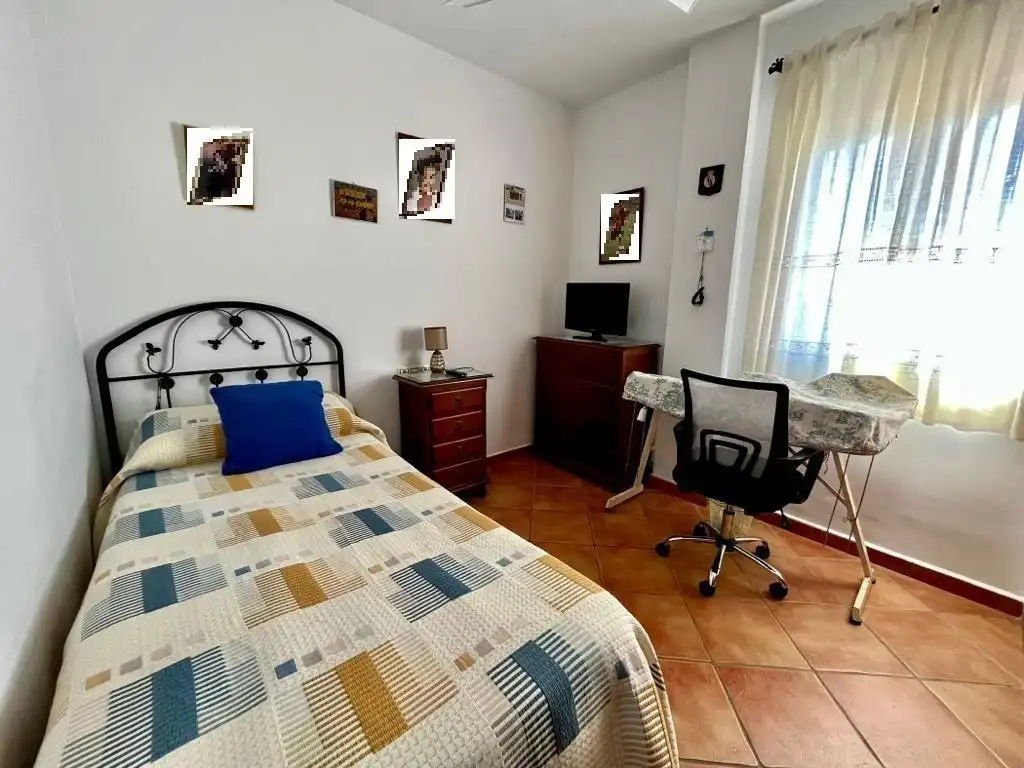 Habitación de Casa o chalet en venta en Chiclana de la Frontera con Jardín privado, Terraza y Trastero