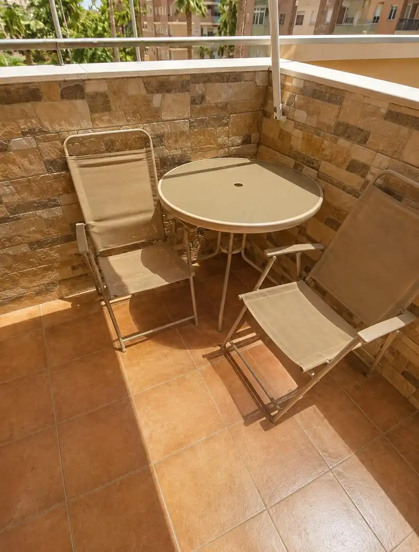Casa o xalet de lloguer a MONTEVIDEO - BO PERAL, Barrio de Peral - San Félix