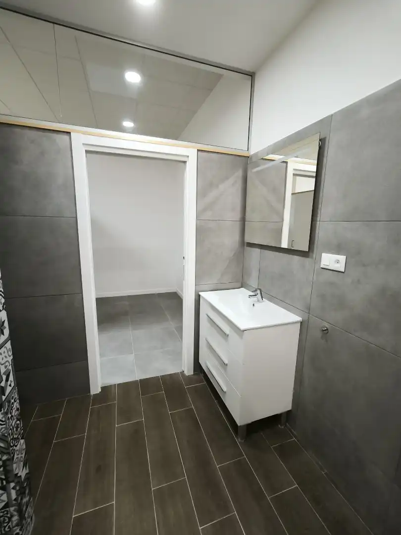 Bathroom of Ground floor for rent in Santa Cruz de Tenerife  with Furnished and Microwave