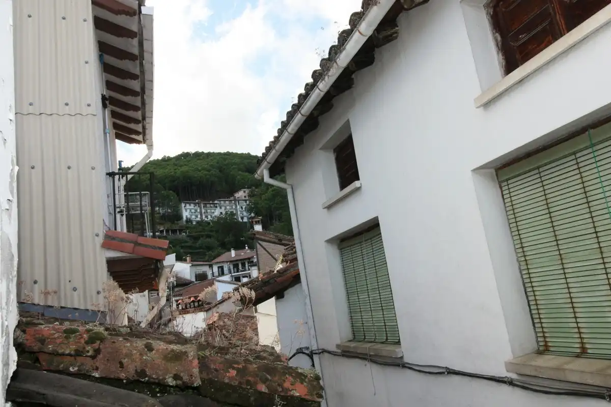 Exterior view of Houses for sale in Guisando  with Heating
