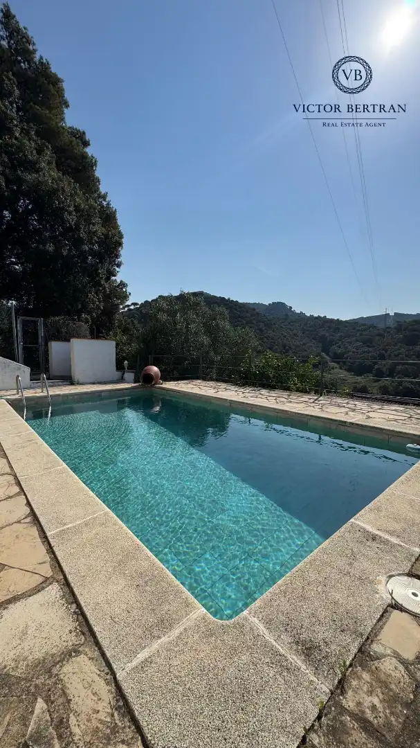 Piscina de Casa adosada en venta en Sant Cebrià de Vallalta con Aire acondicionado, Calefacción y Jardín privado