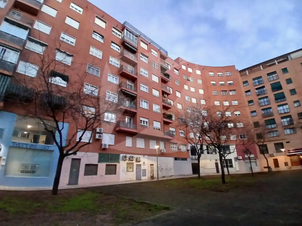Oficina amb ascensor en venda a Avenida Sinforiano Madroñero, imagen 28