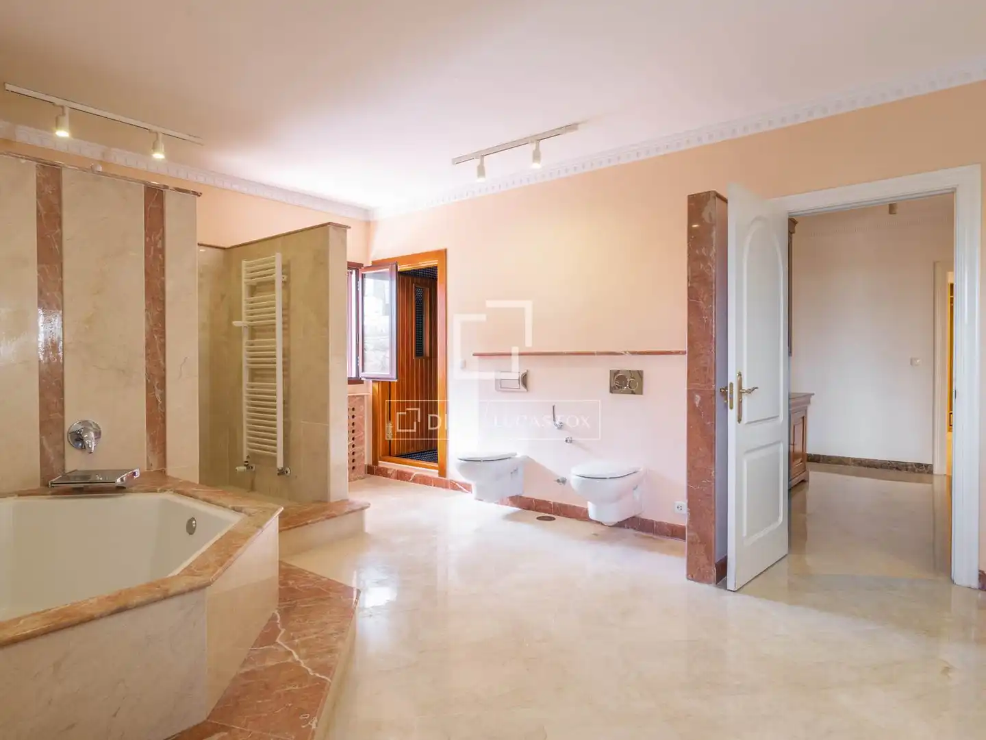 Villa mit Terrasse zum Verkauf in Centro, imagen 18