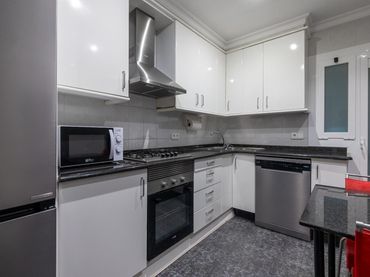 Appartamento con balcone in vendita a Calle de les Escoles