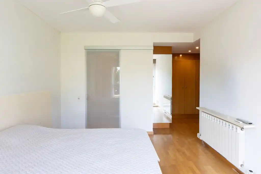 Schlafzimmer von Wohnung zur Miete in Sant Andreu de Llavaneres mit Schwimmbad