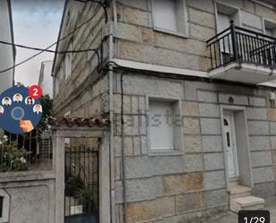 Vista exterior de Casa o xalet en venda en Ourense Capital  amb Calefacció, Jardí privat i Parquet